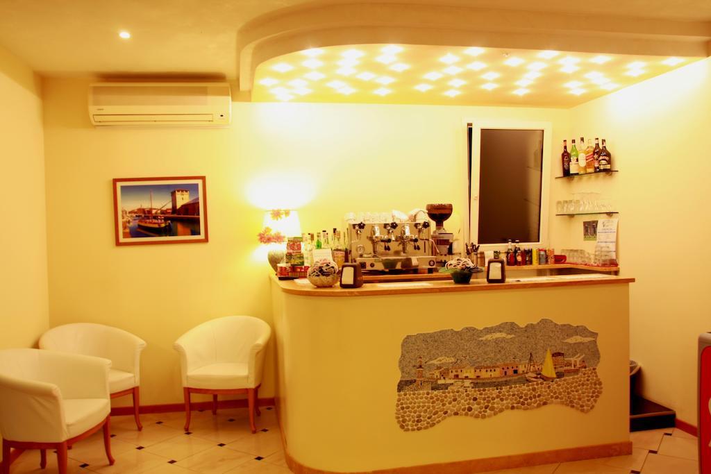 Hotel Monica Червия Экстерьер фото